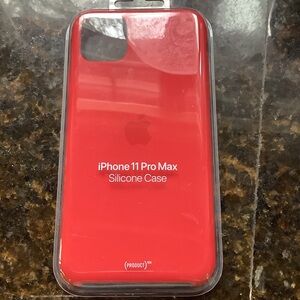 Apple iPhone 11 Pro Max Red Silicone Cover